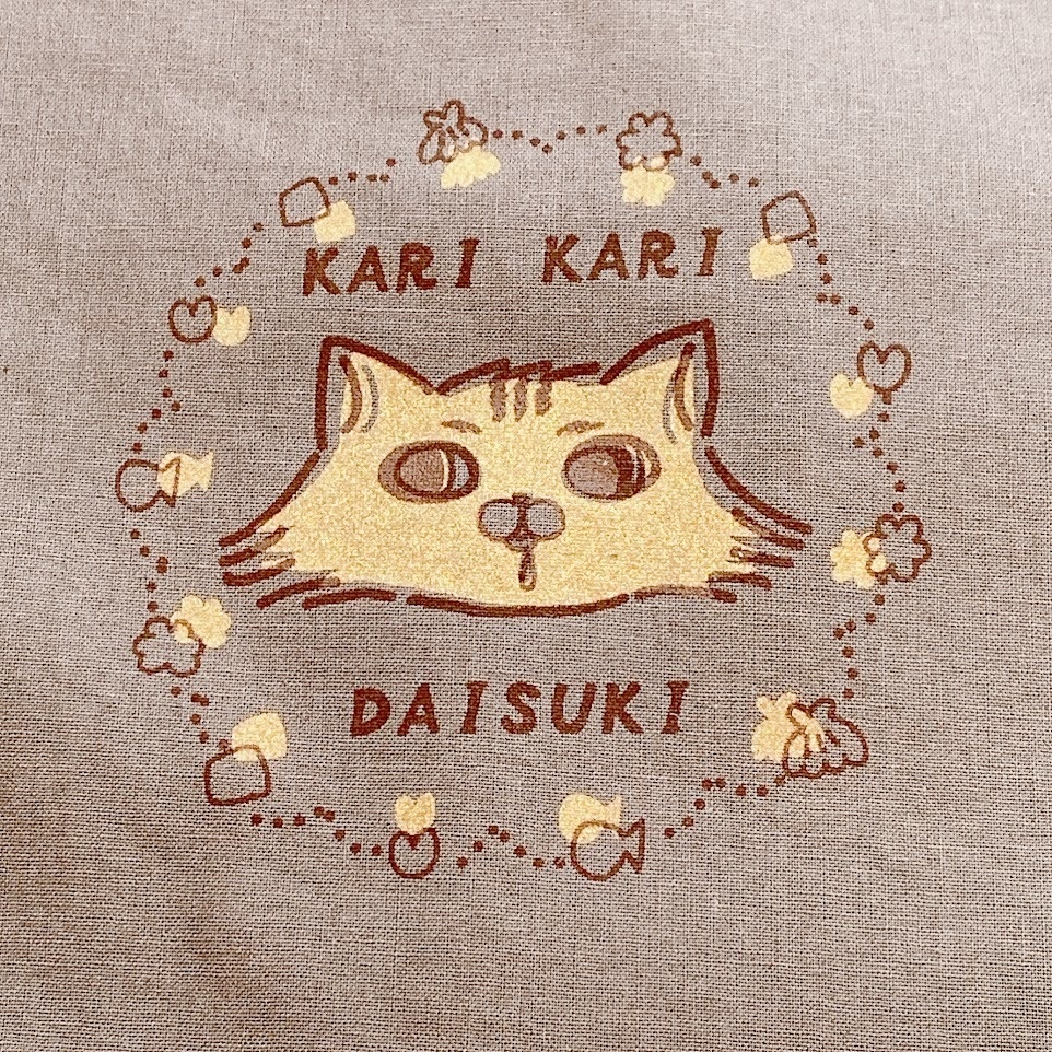 カリカリ大好きチンチラ猫 巾着トートバッグ カーキ