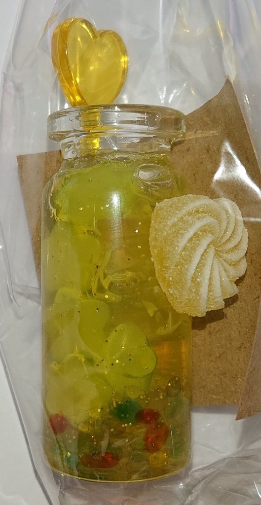 メリーさんのレモンポンチ レジン