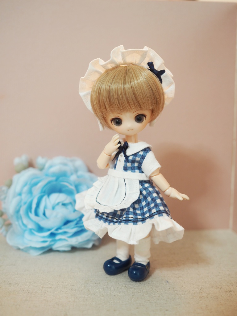 オビツ11用 カラフルメイドちゃんワンピースセット(ギンガム×ブルー)