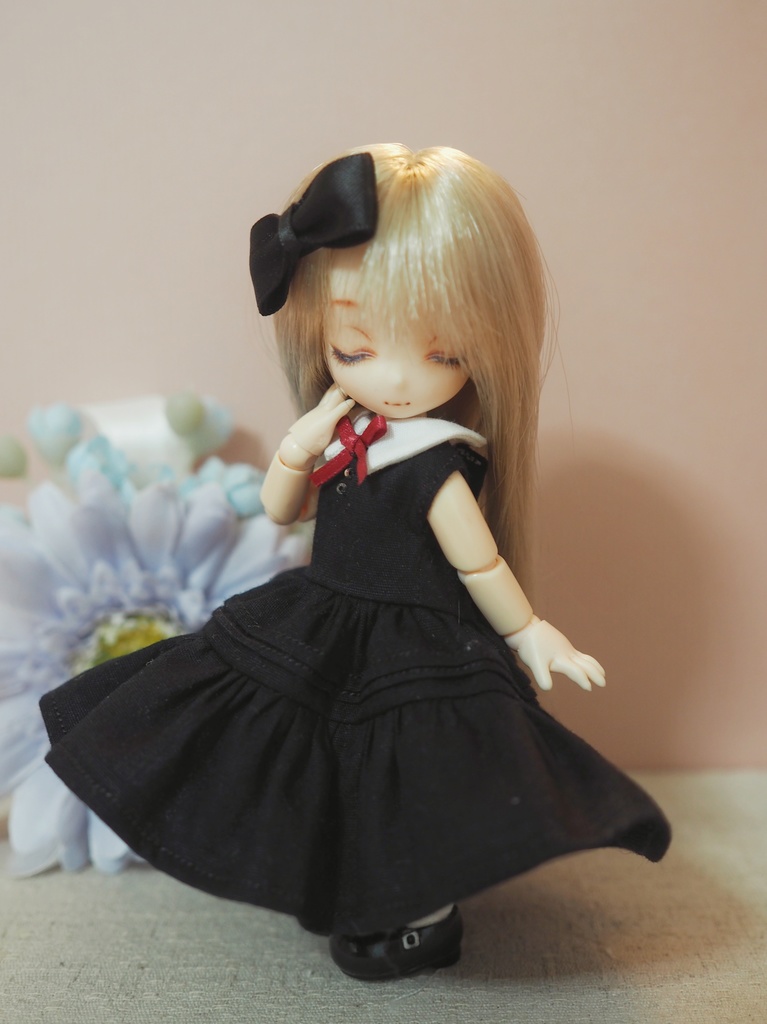 オビツ11用 ノワールピンタックワンピースセット