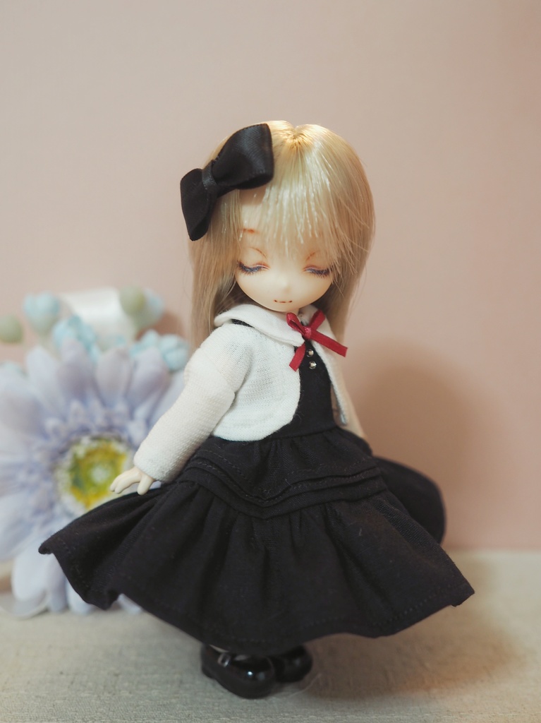 オビツ11用 ノワールピンタックワンピースセット