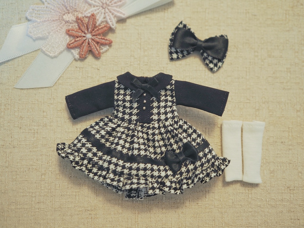 オビツ11用ハウンドトゥースワンピースセット(ブラック)
