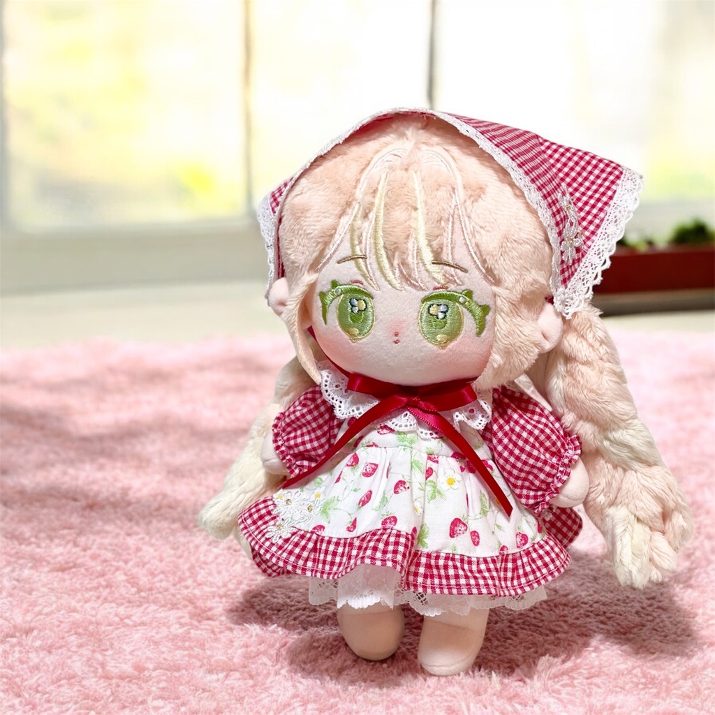 いちご摘みのワンピース