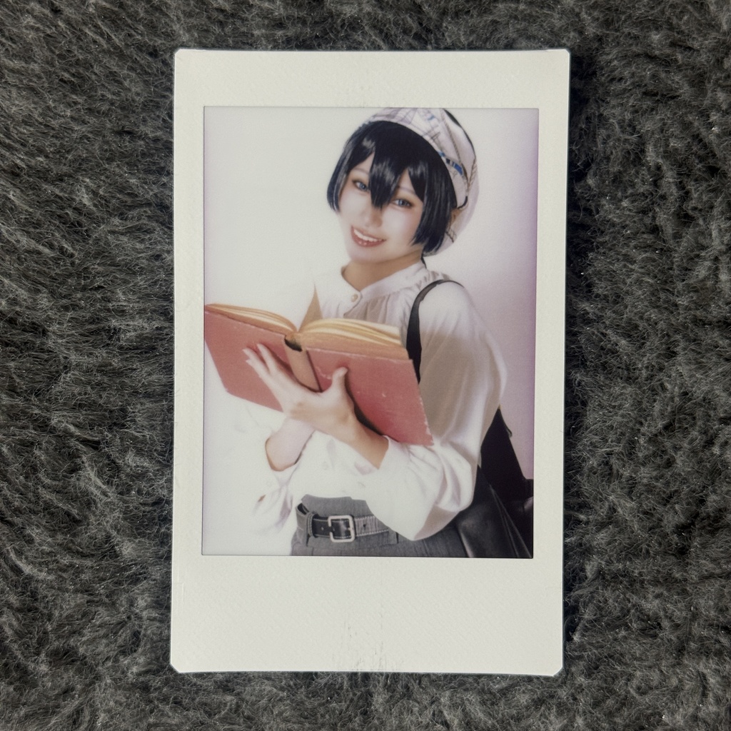 チェキ　私服B-2