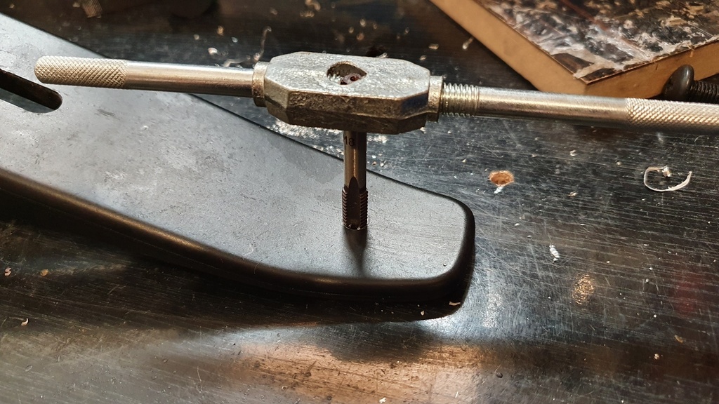 トライアンフ ボバー リアカスタムライト ケラーマン 3 in 1