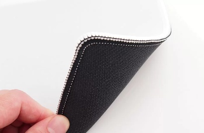 【ハーフアニバーサリー記念】雫のマウスパッド