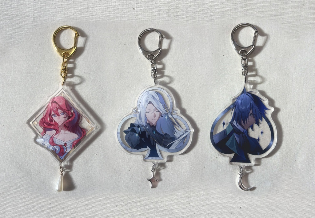 【ノクチュアの蛹】アクリルキーホルダー