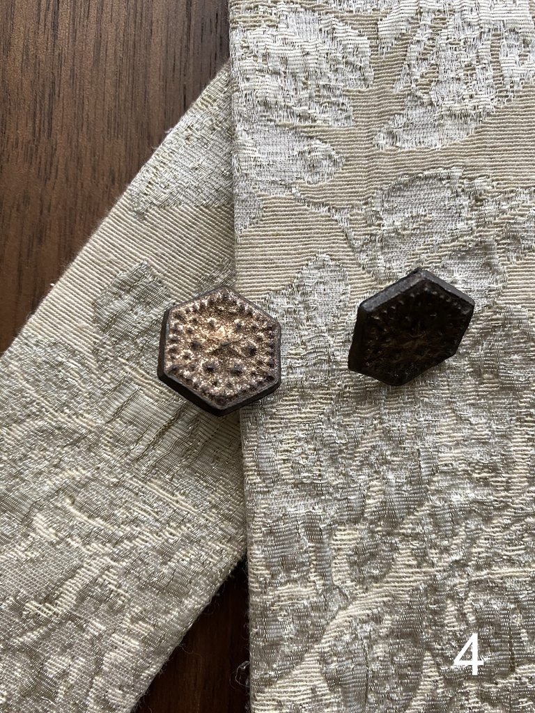 陶製ブローチ・ピアス