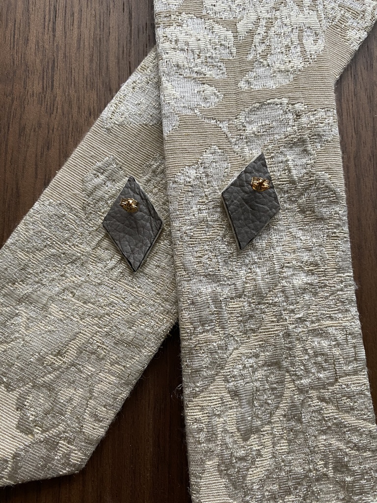 陶製ブローチ・ピアス