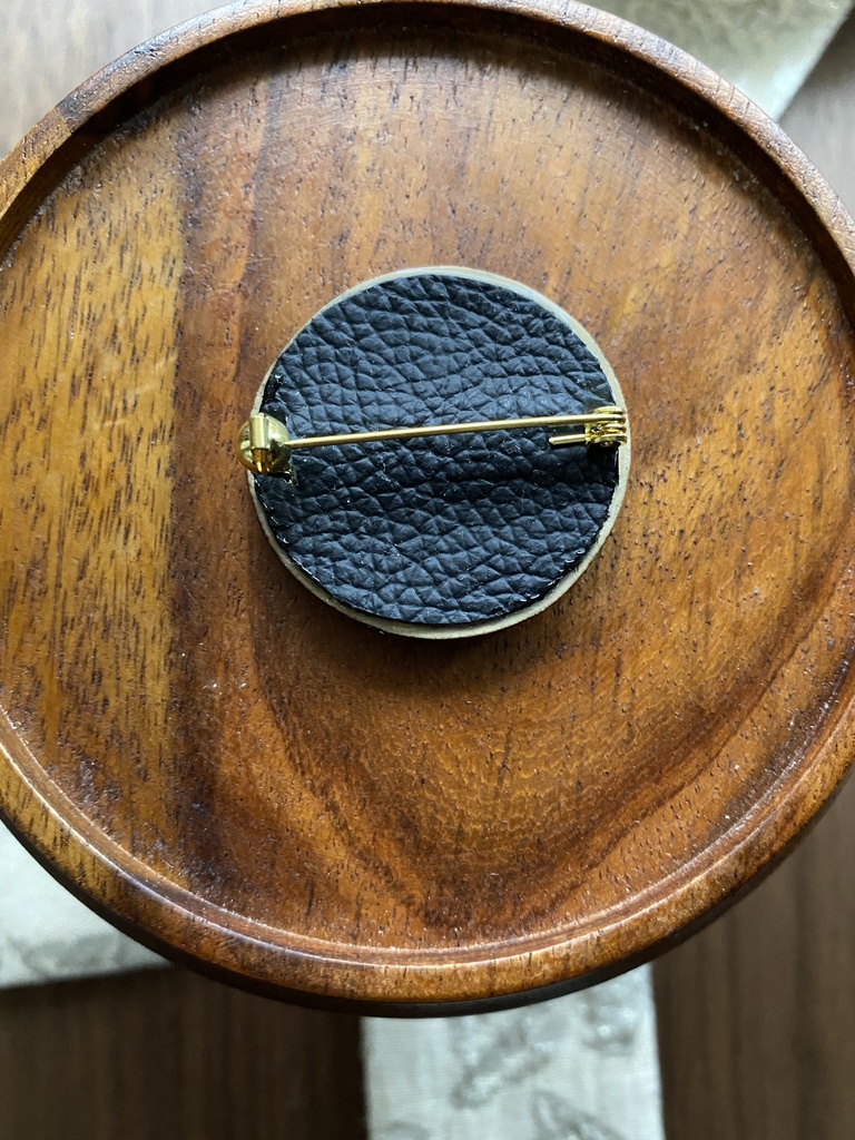 陶製ブローチ・ピアス