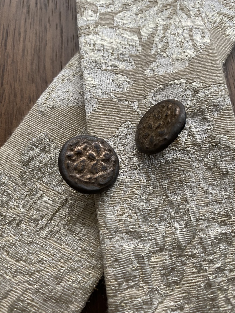 陶製ブローチ・ピアス