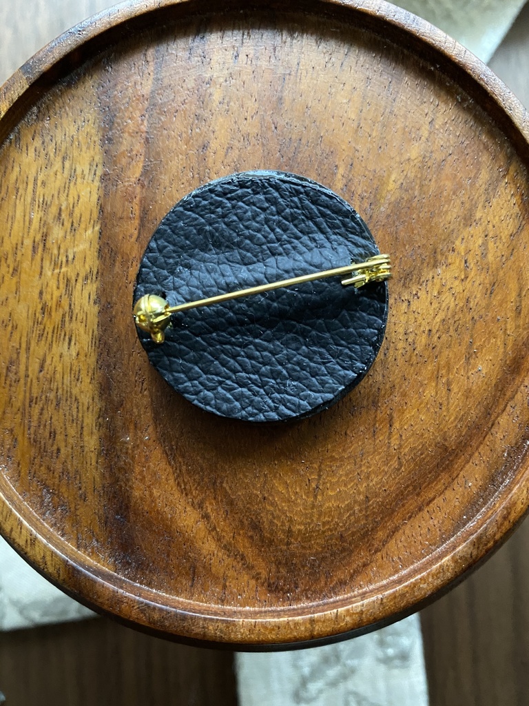 陶製ブローチ・ピアス