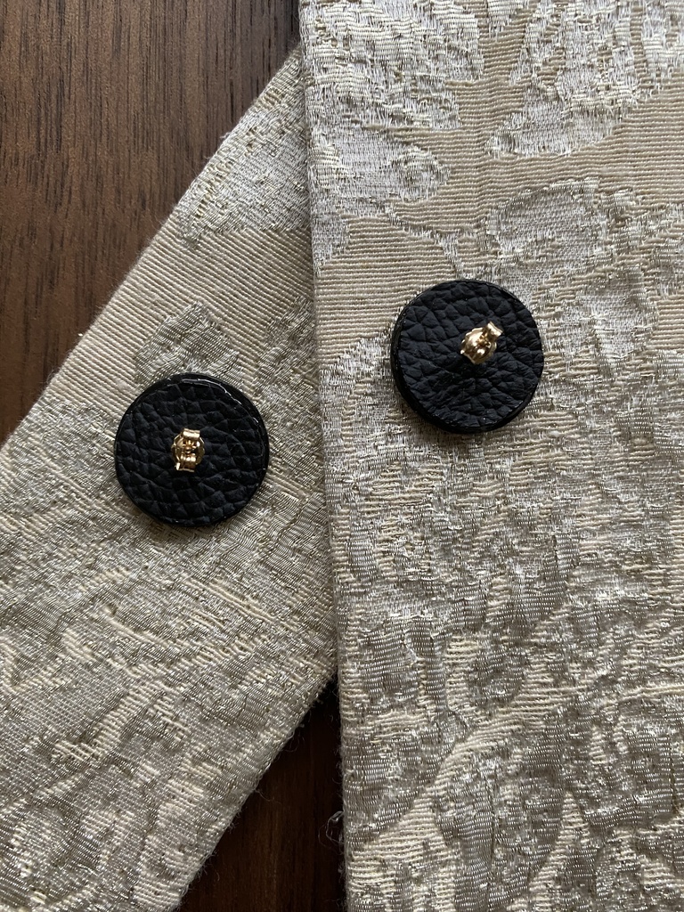 陶製ブローチ・ピアス