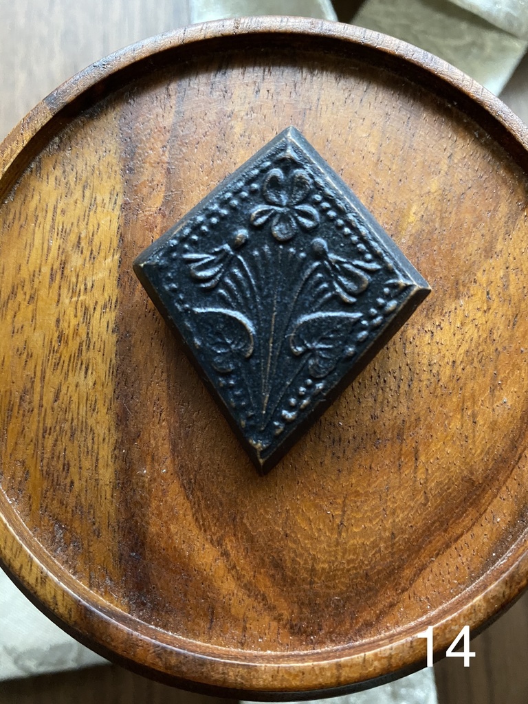 陶製ブローチ・ピアス