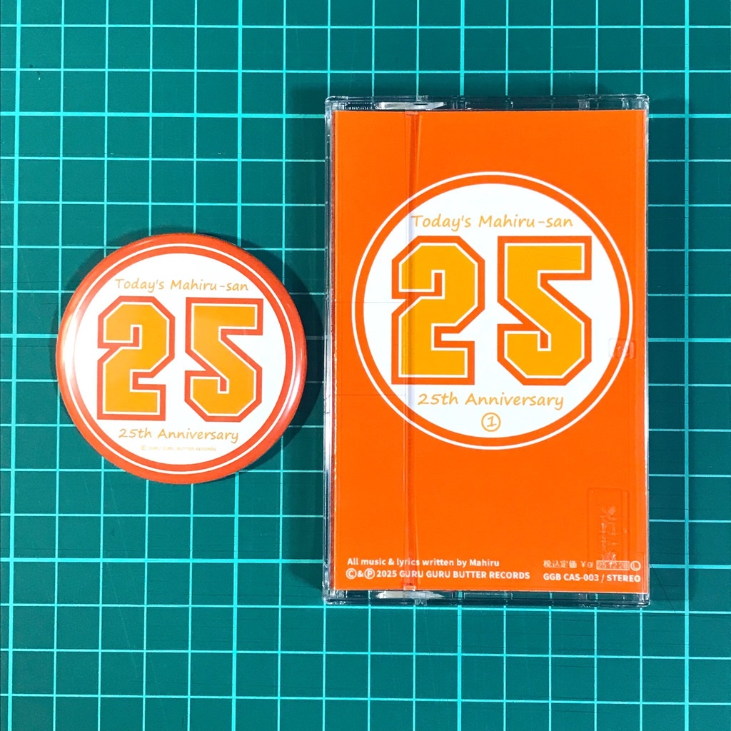 Today's mahiruさん 25th ①（カセットテープ付き 缶バッジ）