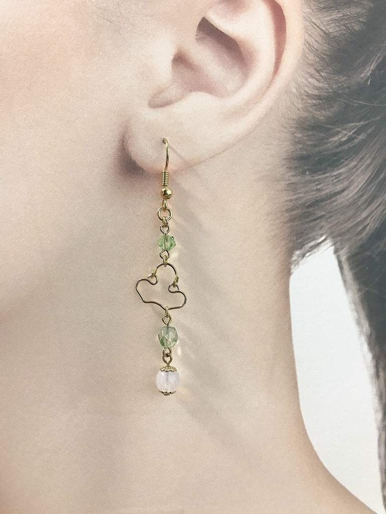 おそ松さん 六つ子イメージピアス