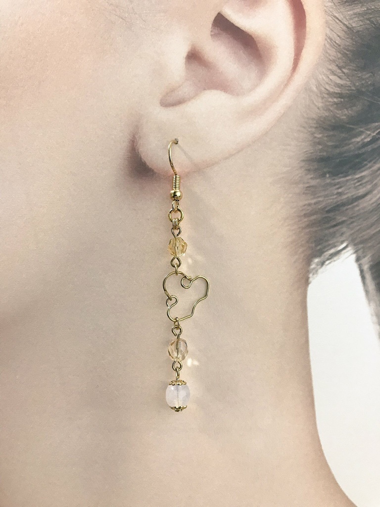 おそ松さん 六つ子イメージピアス