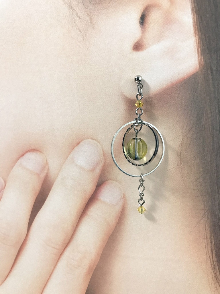 ユーリ!!! on ICE キャラクターイメージカラー ピアス