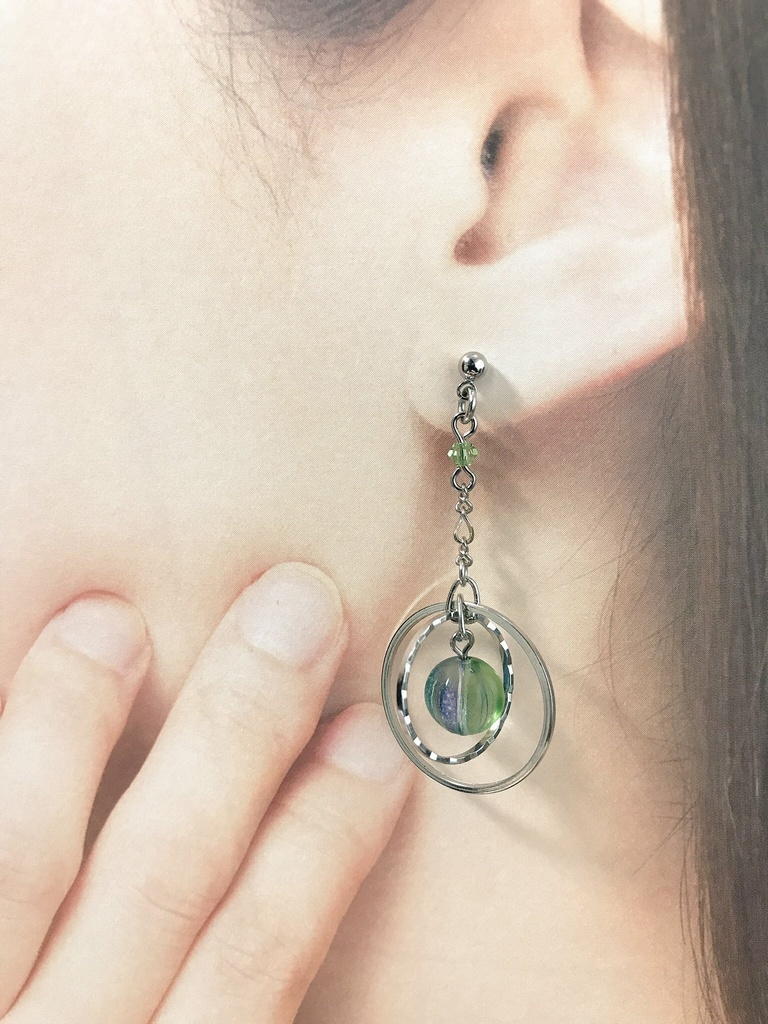 ユーリ!!! on ICE キャラクターイメージカラー ピアス