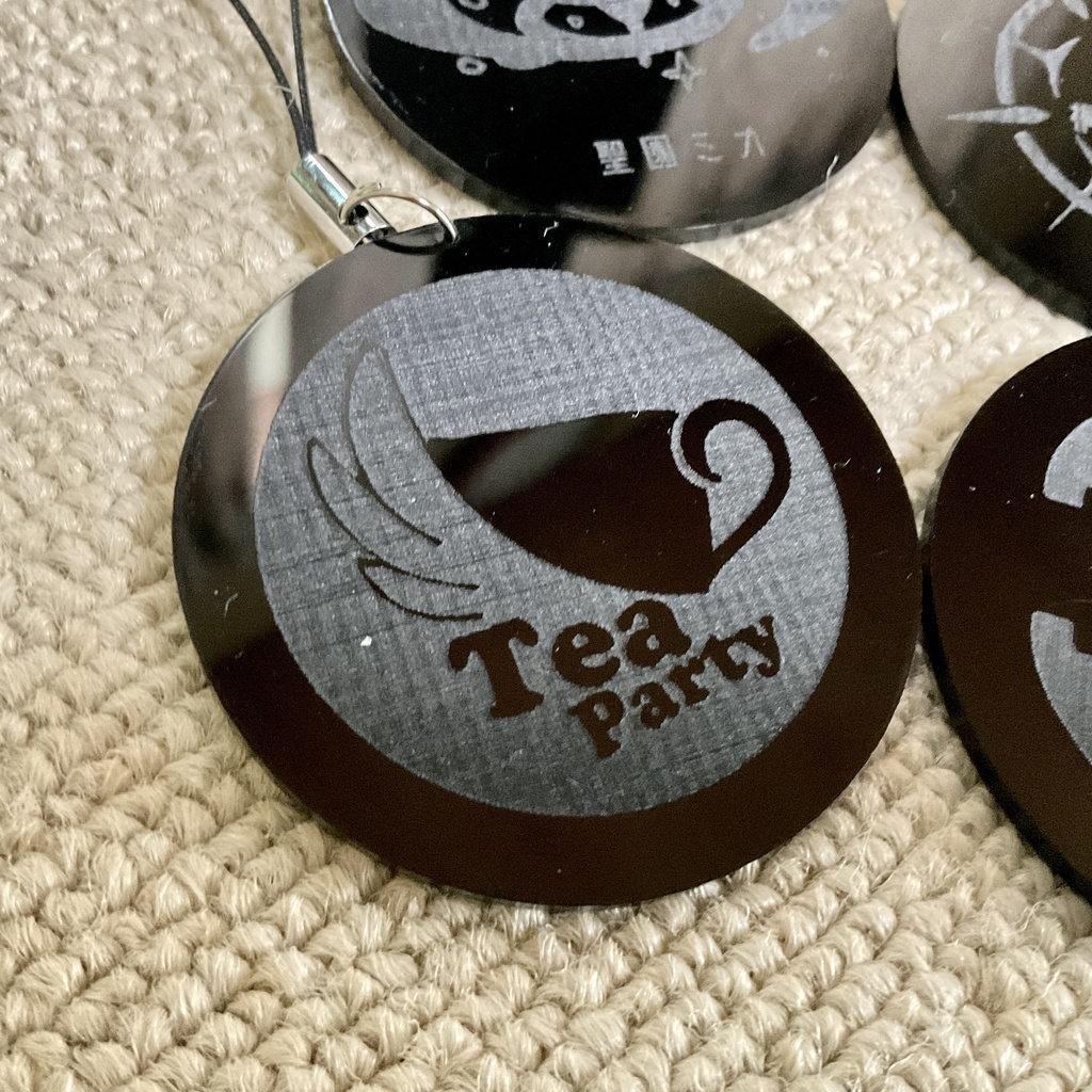 自作 アクリルストラップ ブルーアーカイブ 同人 二次創作 トリニティ総合学園 ティーパーティー ヘイローセット