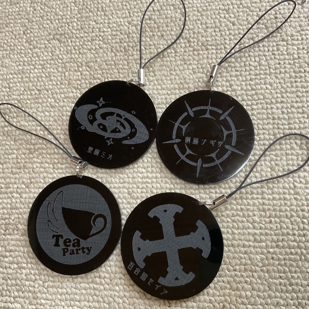 自作 アクリルストラップ ブルーアーカイブ 同人 二次創作 トリニティ総合学園 ティーパーティー ヘイローセット