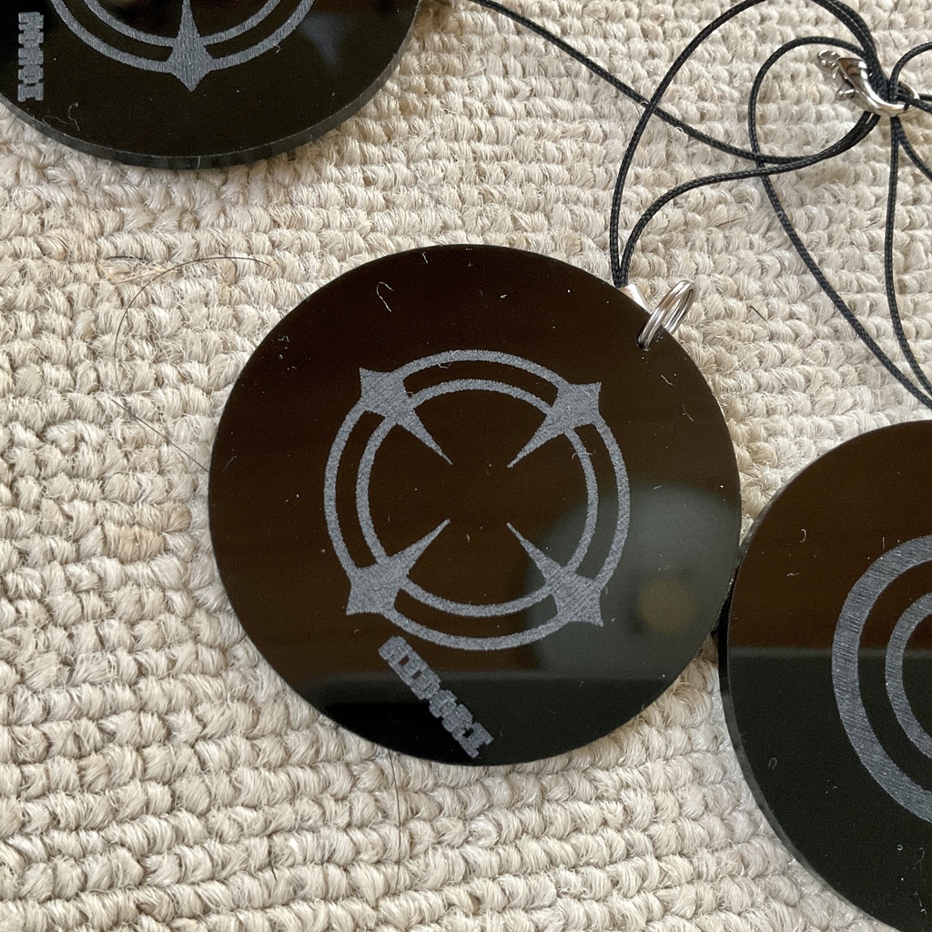 自作 アクリルストラップ ブルーアーカイブ 同人 ミレニアム ゲーム開発部