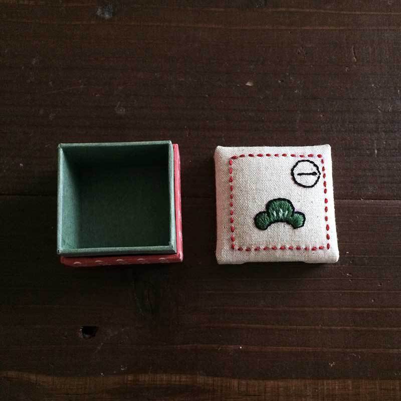 おそ松小箱(赤×みどり)