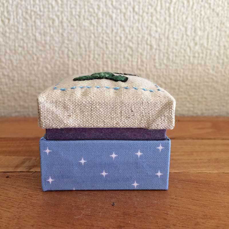 カラ松小箱(ブルー×紫)