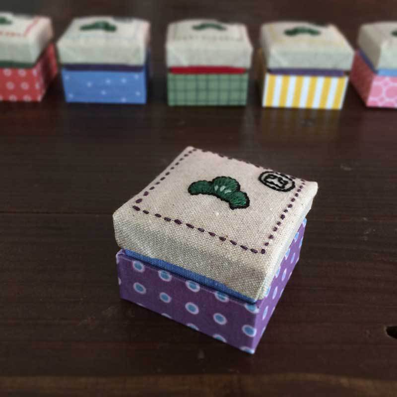 イチ松小箱(紫×あお)