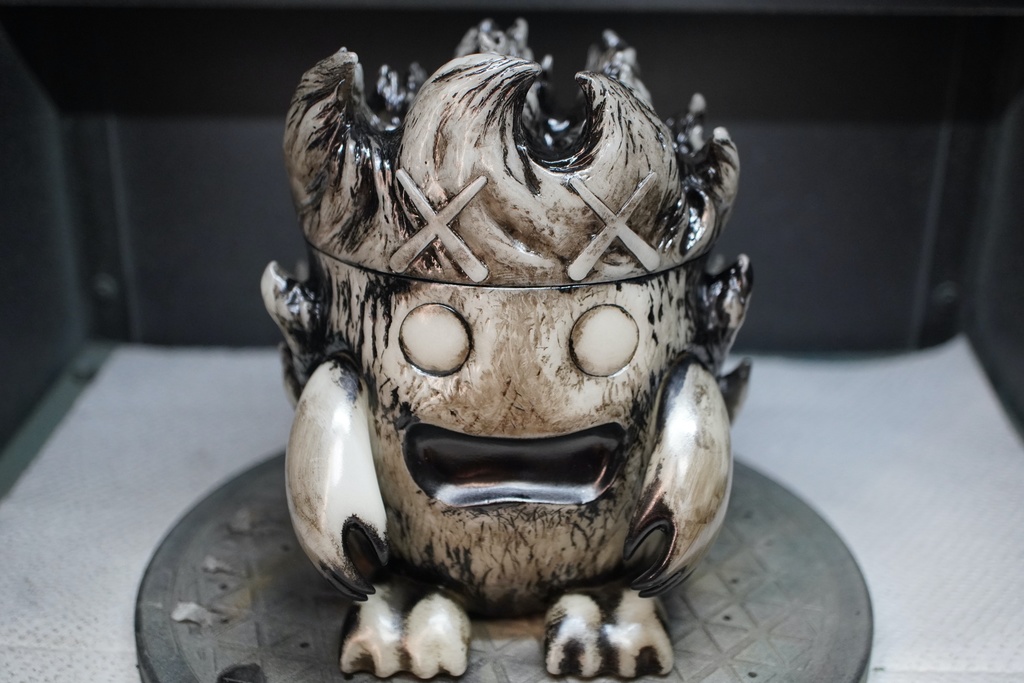 ソフビ火炎獣（蓄光、墨落とし）