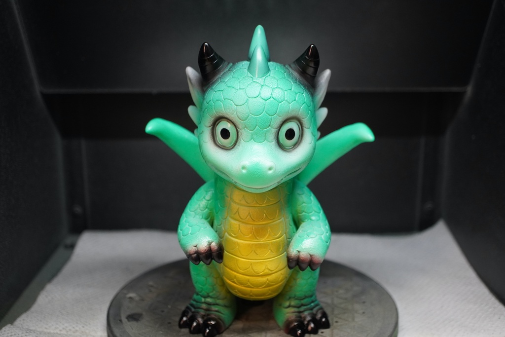 新作ソフビ、バーニック（エメラルド）