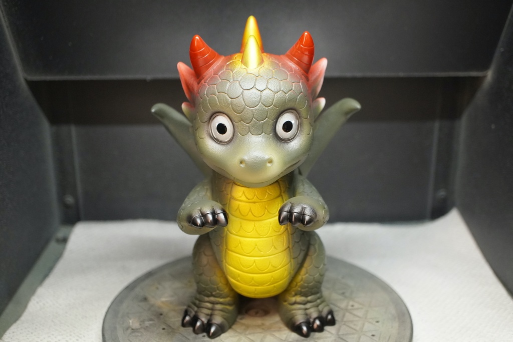新作ソフビ、バーニック（マット）