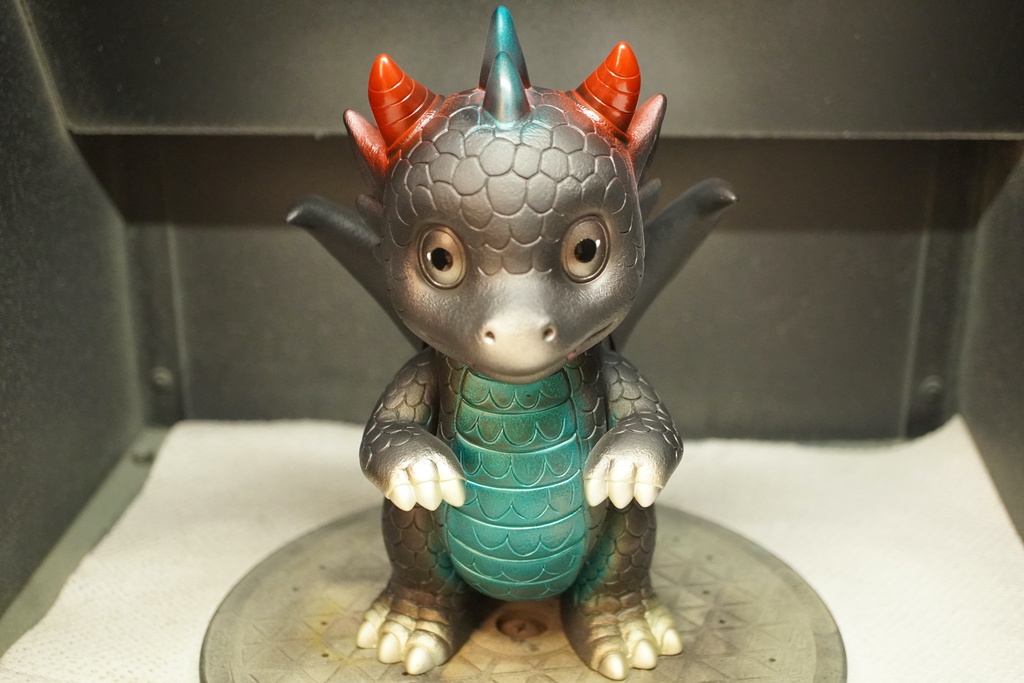新作ソフビ、バーニック（ブラックシリーズ）