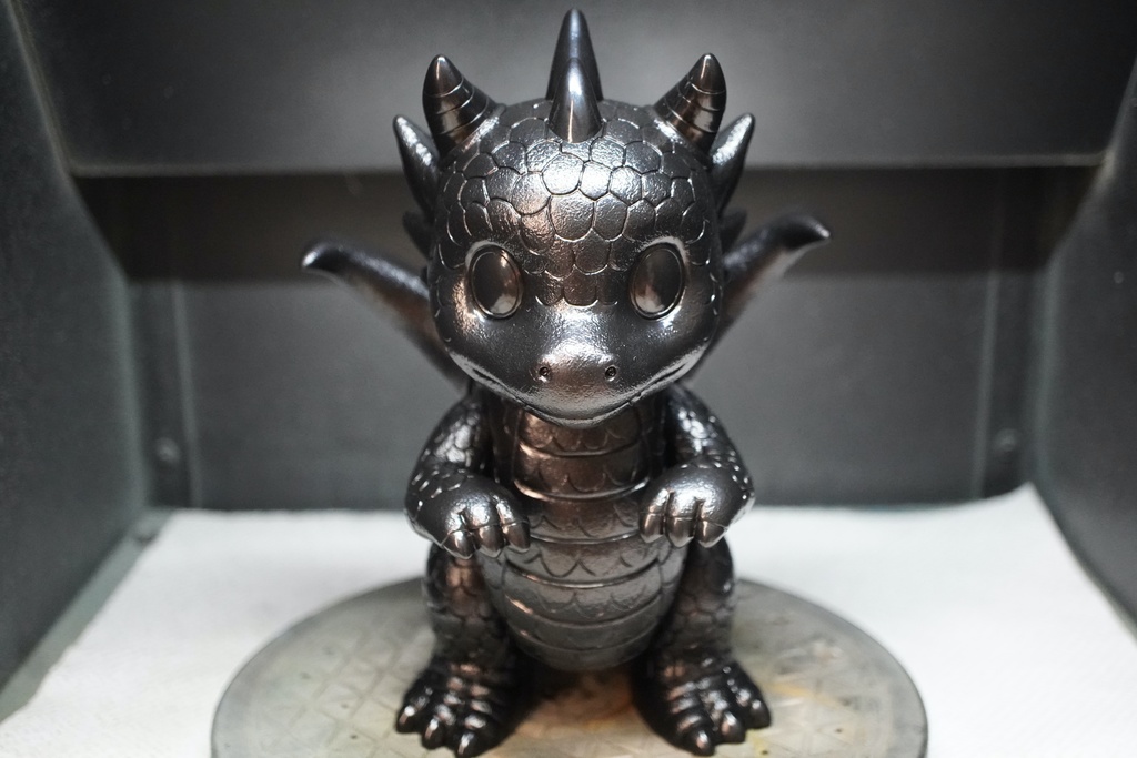 新作ソフビ、バーニック（黒素体）