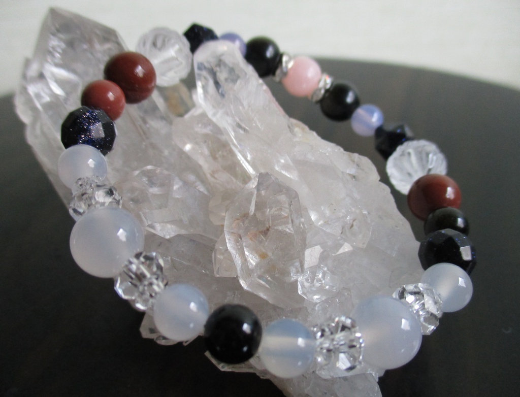 【刀剣乱舞】秋田藤四郎イメージ天然石ブレスレット