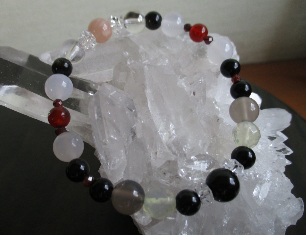 【活撃刀剣乱舞】活撃審神者イメージ天然石ブレスレット