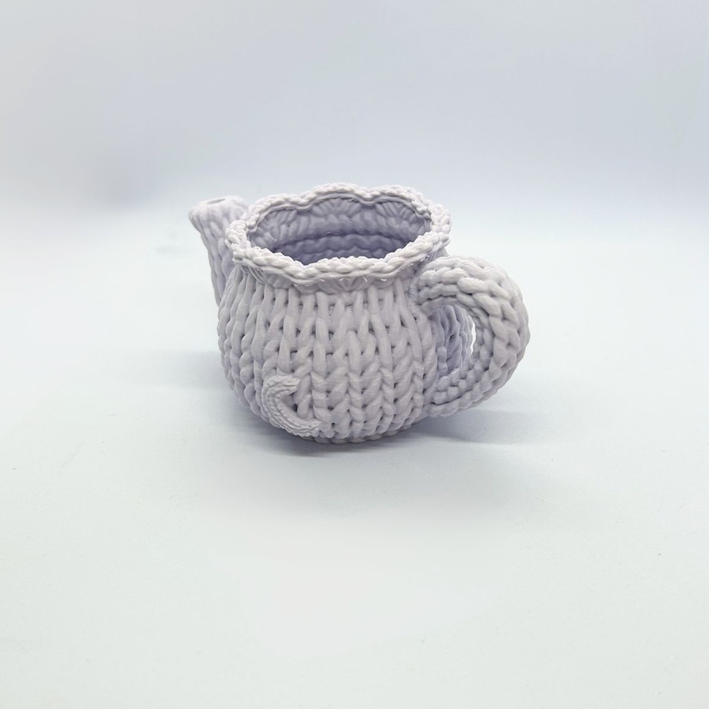 ラベンダー色の夢を淹れるティーポット 023