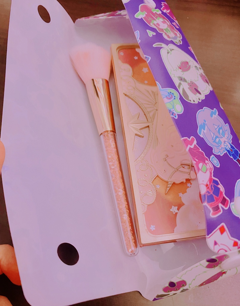 デジモン 総柄マルチケース