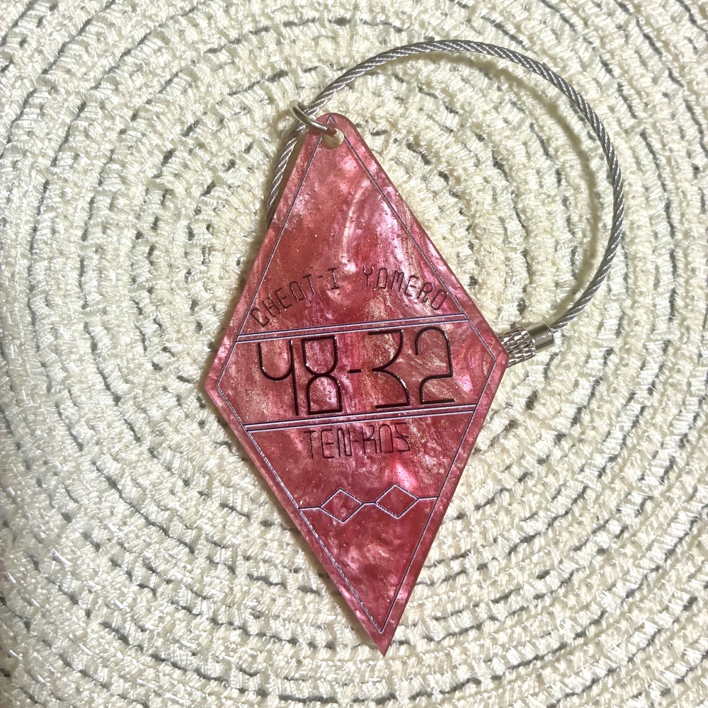 アクリルキーホルダー_モーテル風