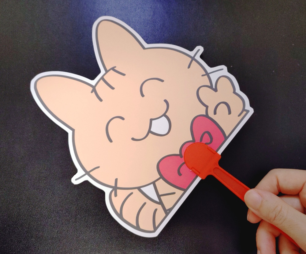 持ち手つきうちわ