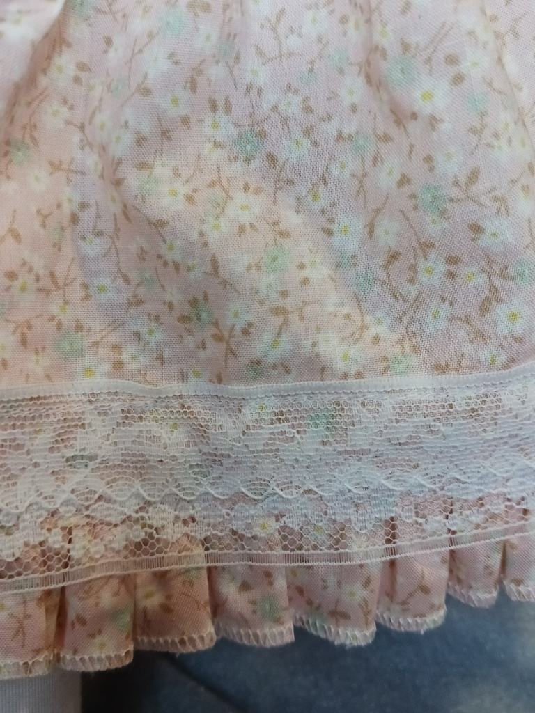 ピンクの小花ワンピース DDサイズ