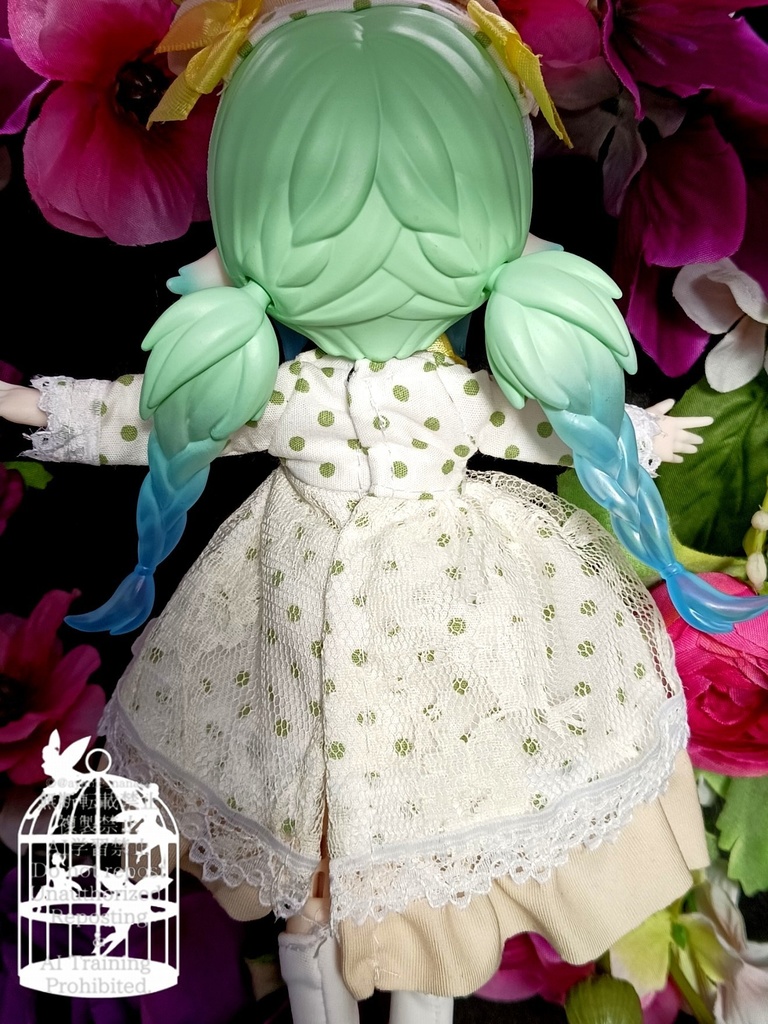 レース生地付、ワンピース3種類 ブラインドドール 1/8