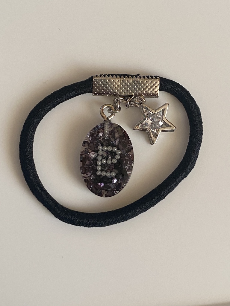 セーラープルート　髪ゴム