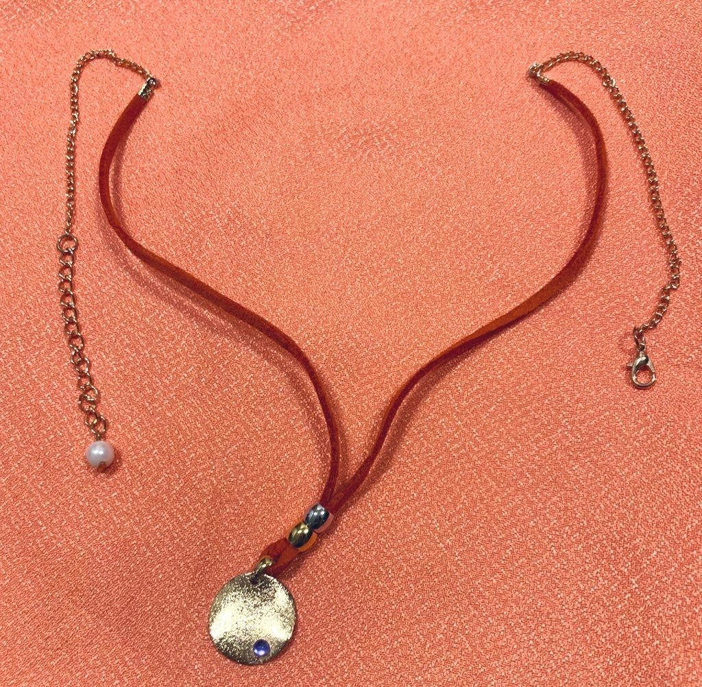 【姥蜂イメージ】ペンダント