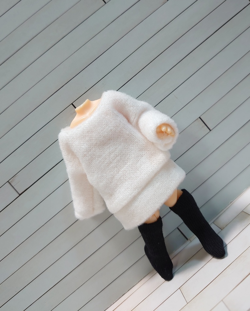 ねんどろいどどーる オビツ11 オフショルダー ニットワンピース