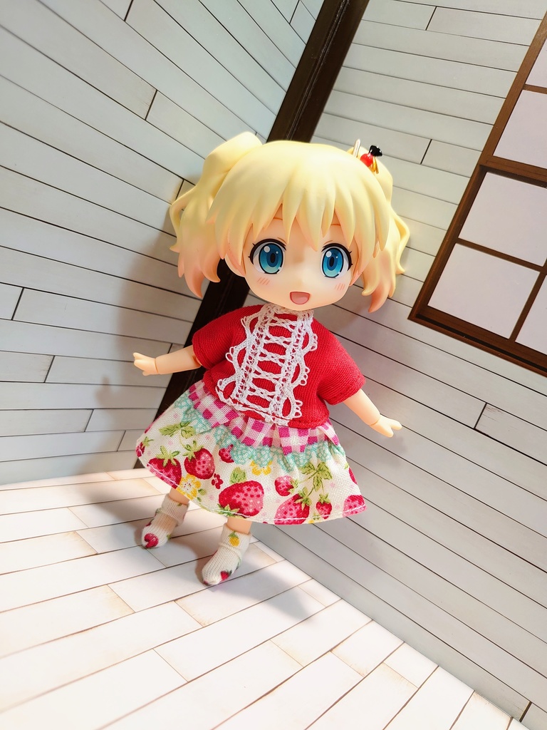 いちごのワンピース くもりのちあめうさぎ Booth