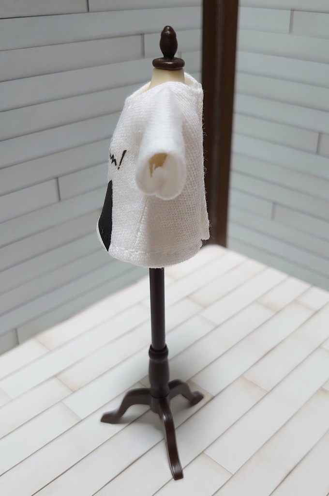 ネコさんプリントTシャツ