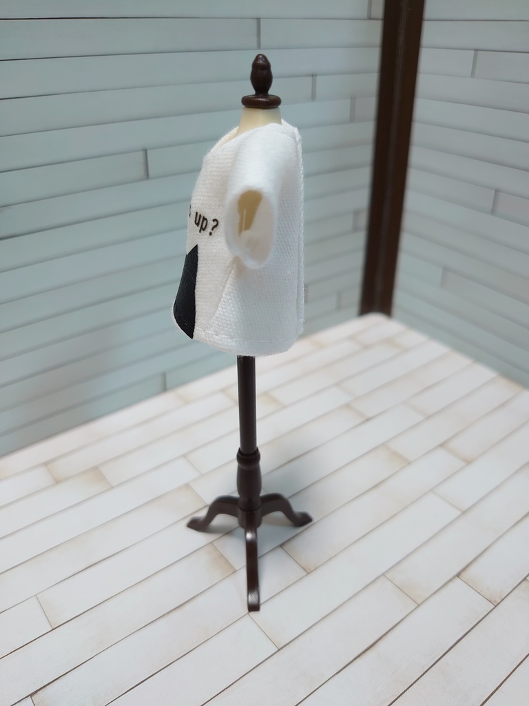 黒ねこさんプリントTシャツ