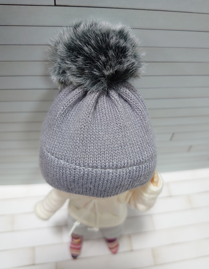 グレー×マーブル ポンポンニット帽