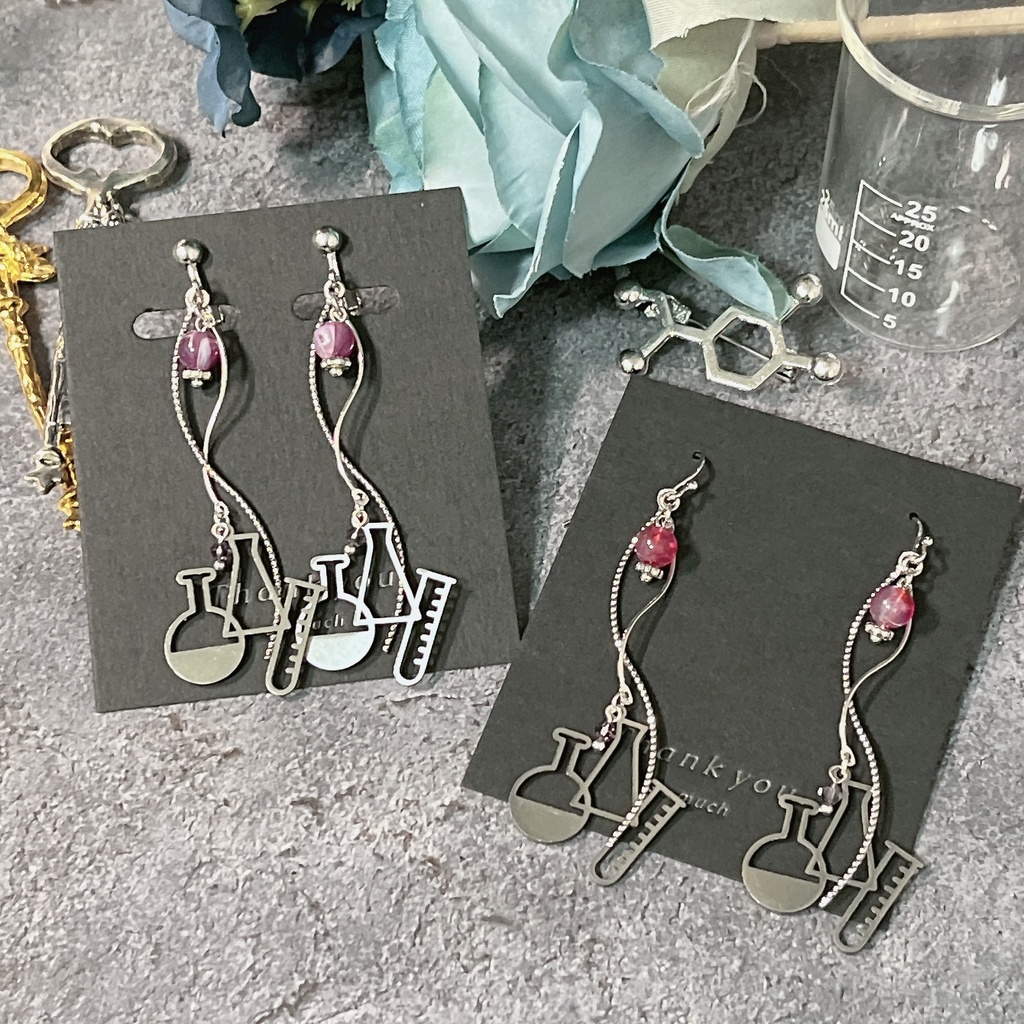 Dr.STONEイメージ耳飾り